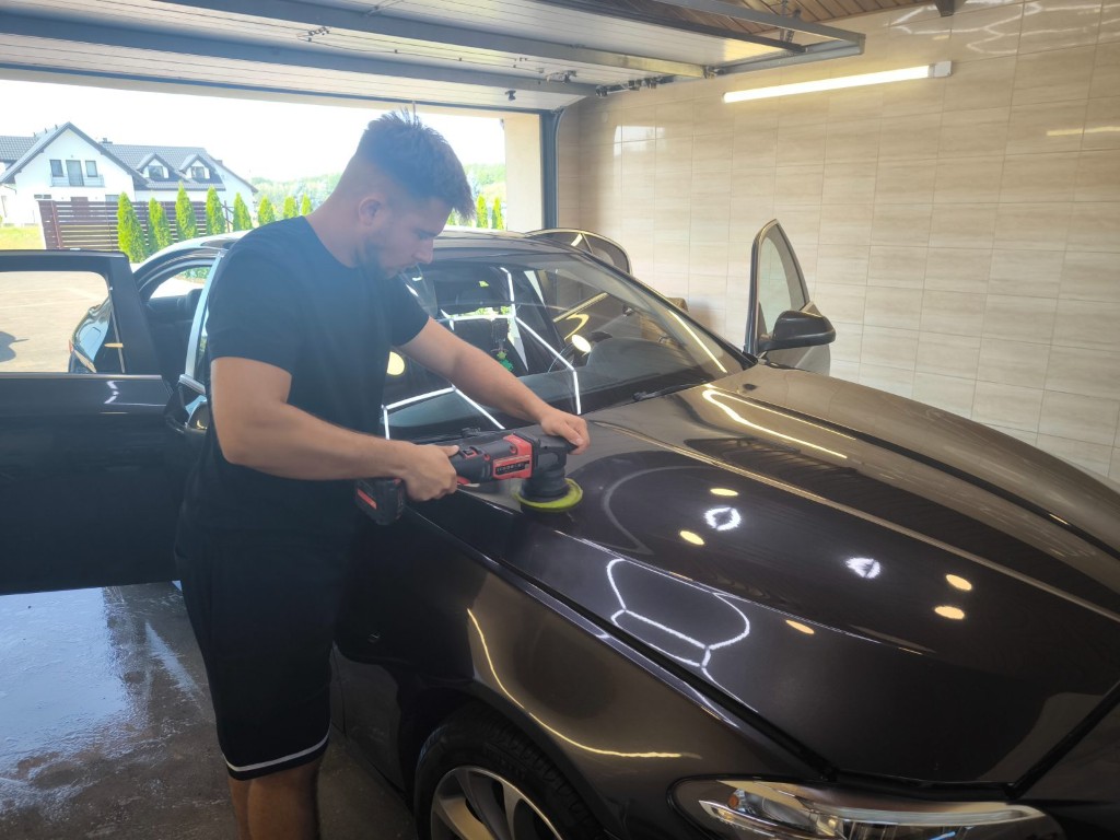 Polerowanie i korekta lakieru samochodu – Gold Car Autodetailing